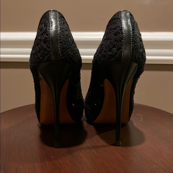 Charles David Black Elegant Heels - Picture 3 of 5